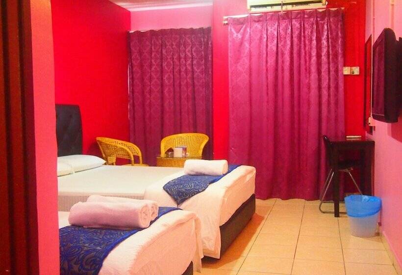 غرفة عائلية, Senawang Star