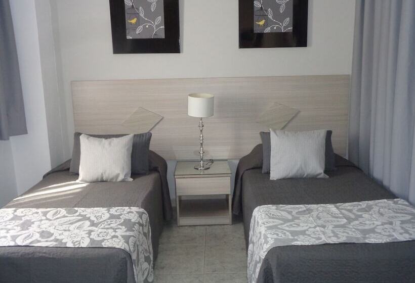 Escritório Estándar, Irene's Apartments