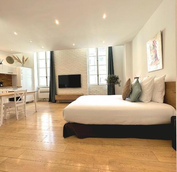 Escritório Deluxe, Les Appartements Du Vieux Port