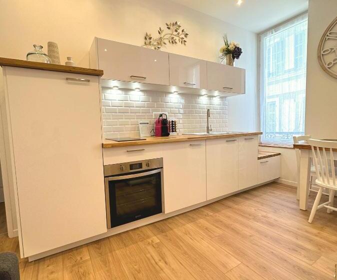 Apartamento 1 Quarto Vista Cidade, Les Appartements Du Vieux Port