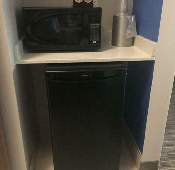 Номер Стандарт, Holiday Inn Express & Suites   Brenham South, An Ihg