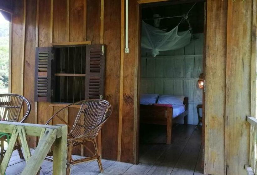 بانگلوی استاندارد, Q Bungalows