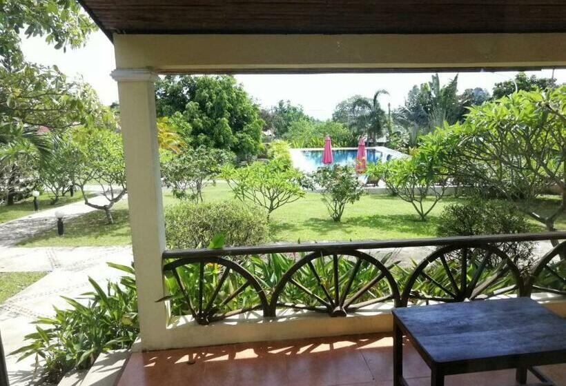 اتاق استاندارد, Q Bungalows