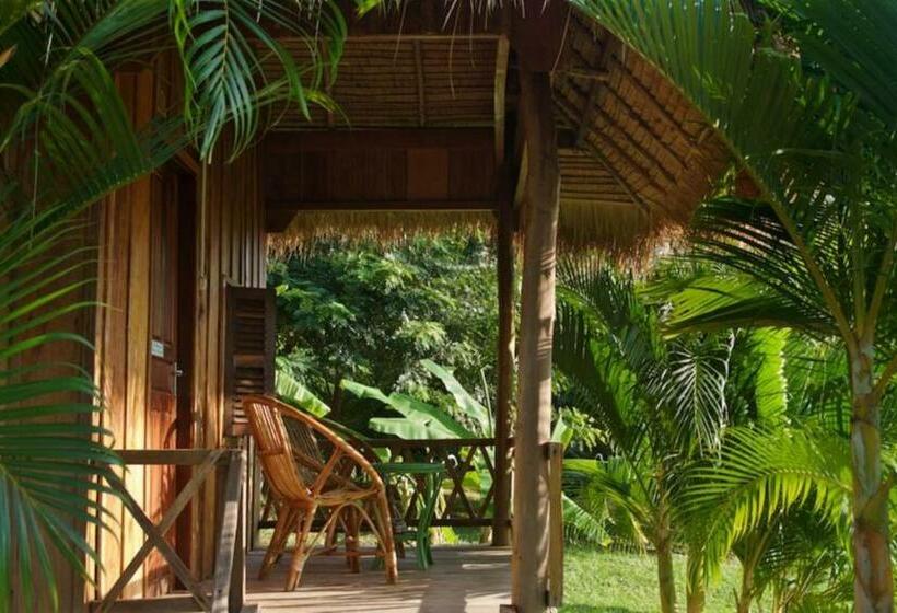 بانگلوی استاندارد, Q Bungalows