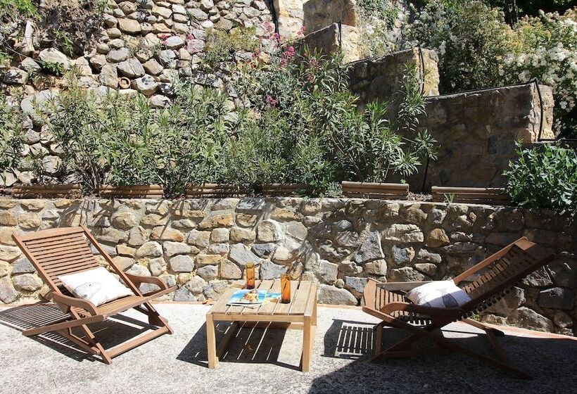סוויטה עם טרסה, A La Maison