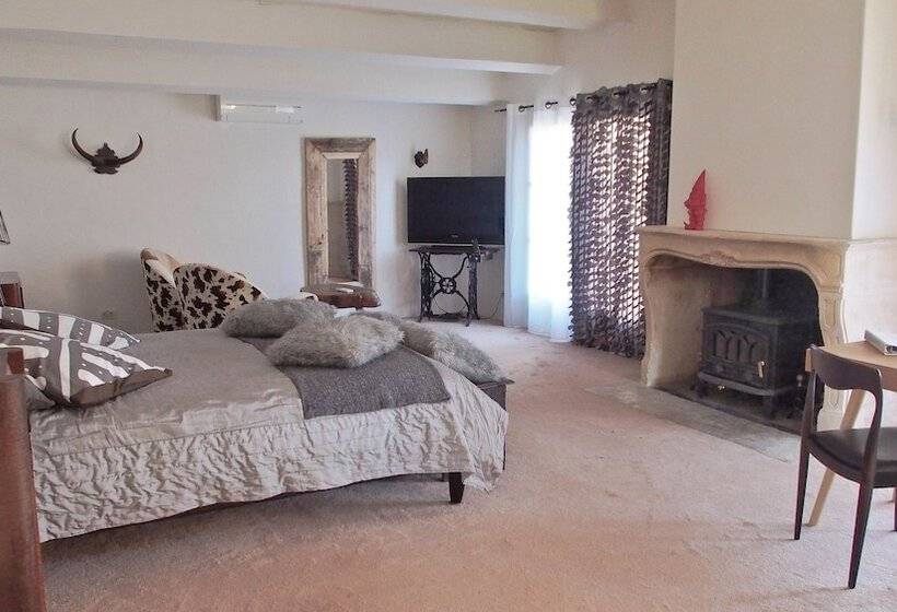 סוויטה עם טרסה, A La Maison
