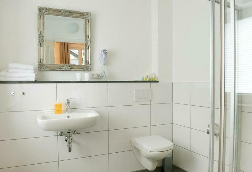 Номер Стандарт с Террасой, Bed & Breakfast Meerbusch