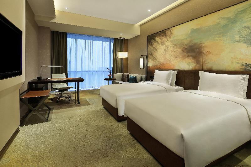 اتاق استاندارد با چشم‌انداز رودخانه, Crowne Plaza Chengdu Wenjiang, An Ihg