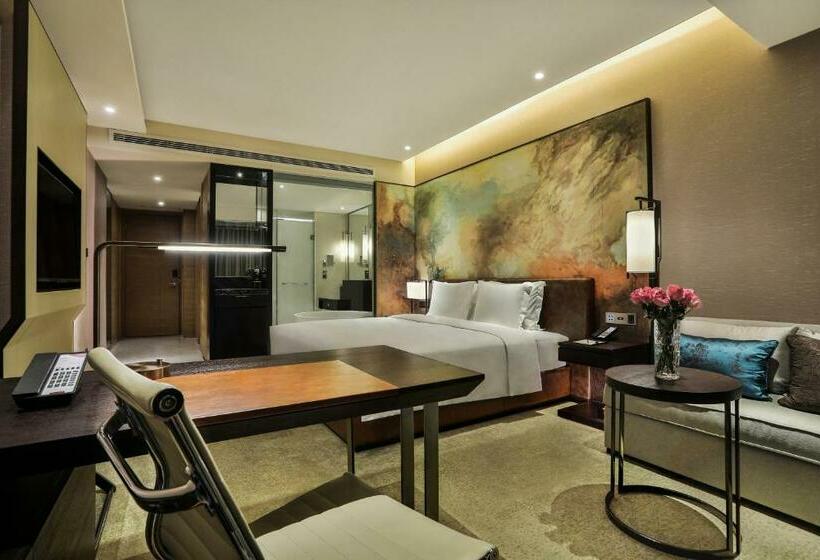اتاق استاندارد با چشم‌انداز رودخانه, Crowne Plaza Chengdu Wenjiang, An Ihg