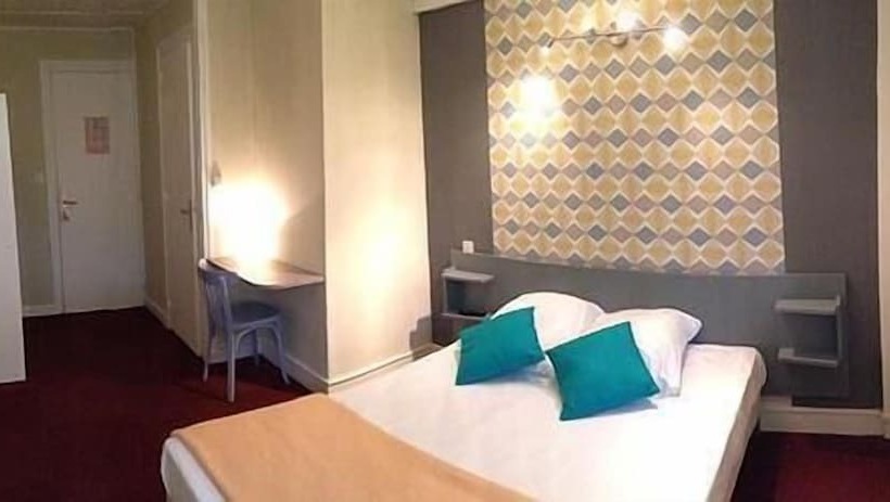Номер Стандарт, Hôtel Des Sables