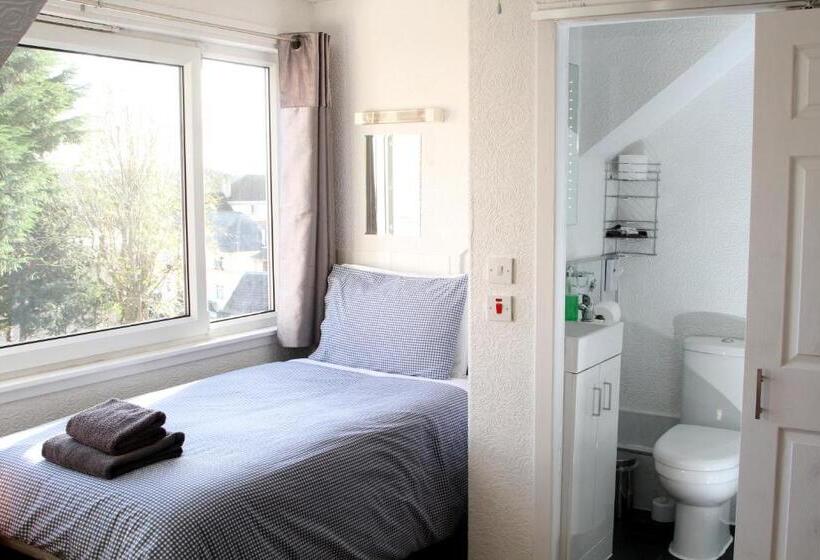 Номер Стандарт Индивидуальный, Dean Park Guest House
