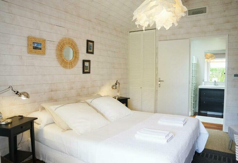 Номер Стандарт Вид на Сад, Chambres D Hôtes Villa Surcouf