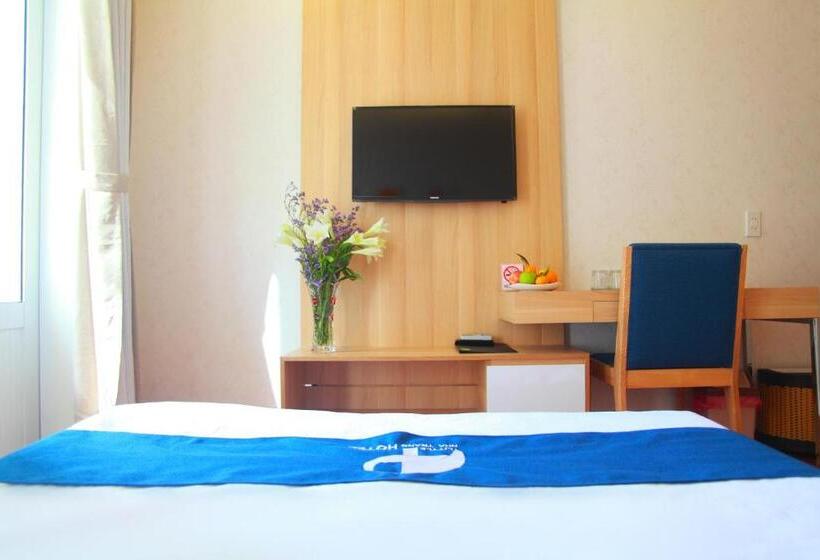 اتاق استاندارد با بالکن, Little Nha Trang