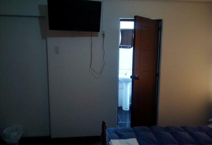 스탠다드 룸, Hostal Los Apus