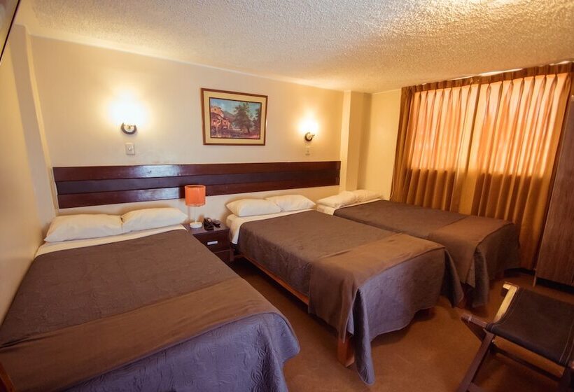 스탠다드 트리플 룸, Hostal Villa Melgar