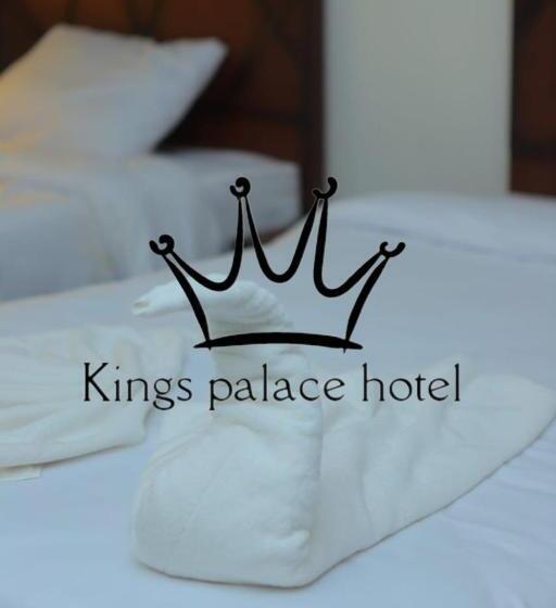 Standard Triple Room with Terrace, Kings Palace Castle