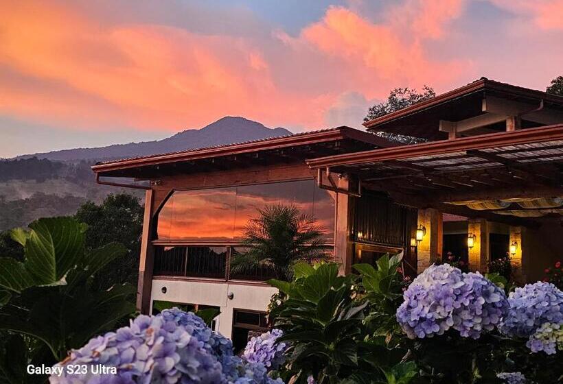 غرفة ديلوكس رباعية, Finca Paraiso Mountain Retreat Near San Jose Airport