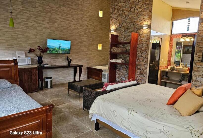 Четырехместный Номер Deluxe, Finca Paraiso Mountain Retreat Near San Jose Airport