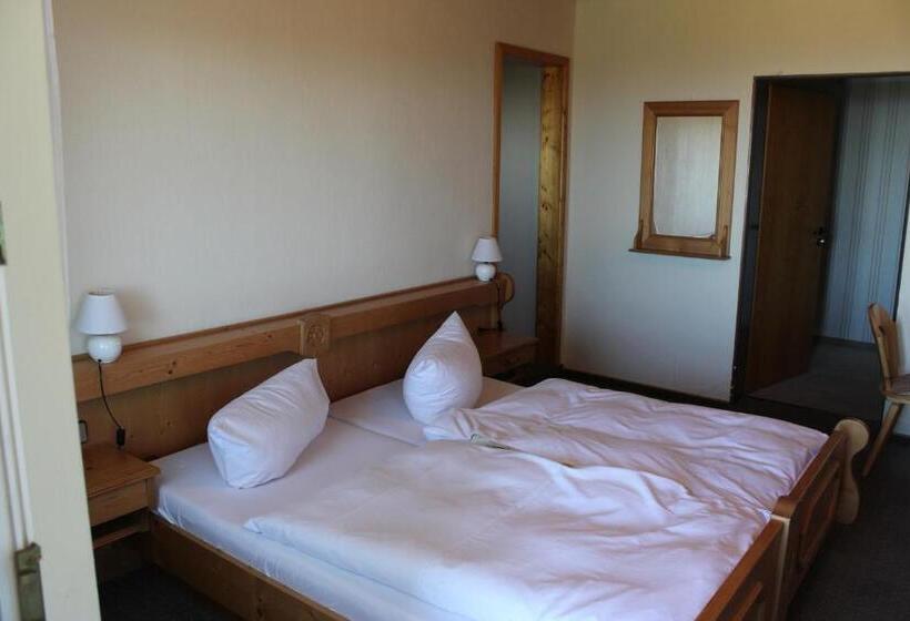 Quarto Estandar, Berggasthof Hoherodskopf