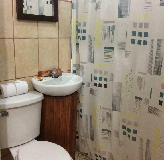 اتاق استاندارد, Cabinas Balcon Del Mar Tortuguero