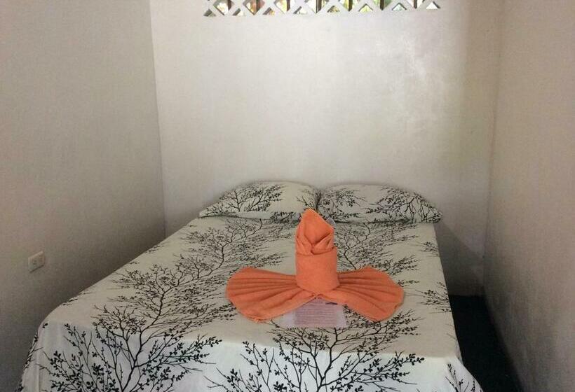 اتاق استاندارد, Cabinas Balcon Del Mar Tortuguero