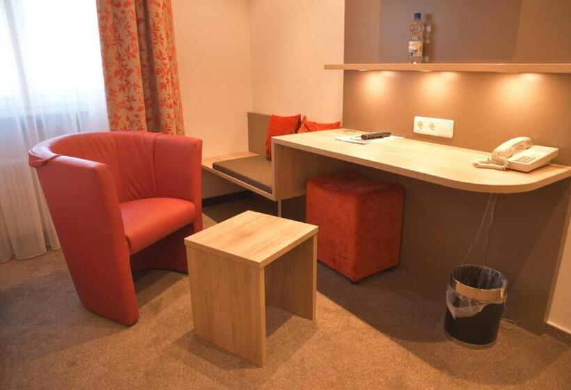 Quarto Estandar Individual, Gasthof Adler