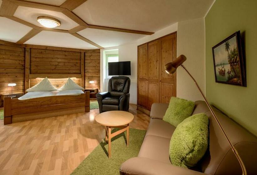 Номер Стандарт, Gasthof Zur Krone