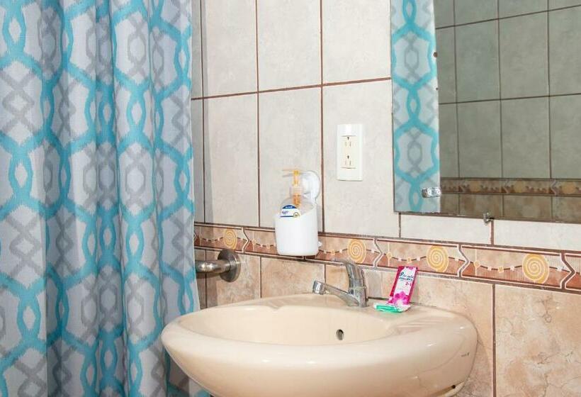 Quarto Estandar, Villa Hermosa