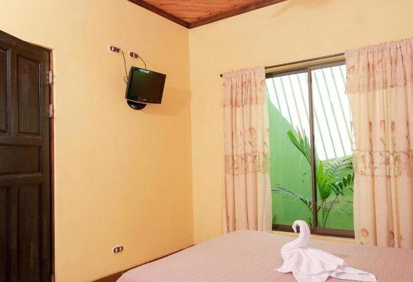 Quarto Familiar, Villa Hermosa