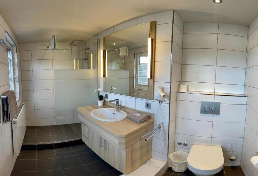 Quarto Comfort, Landhotel Zur Linde