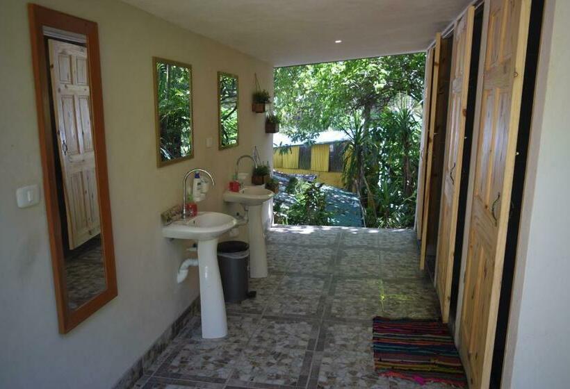 스탠다드 방갈로, Pura Vida Mini Hostel Santa Teresa