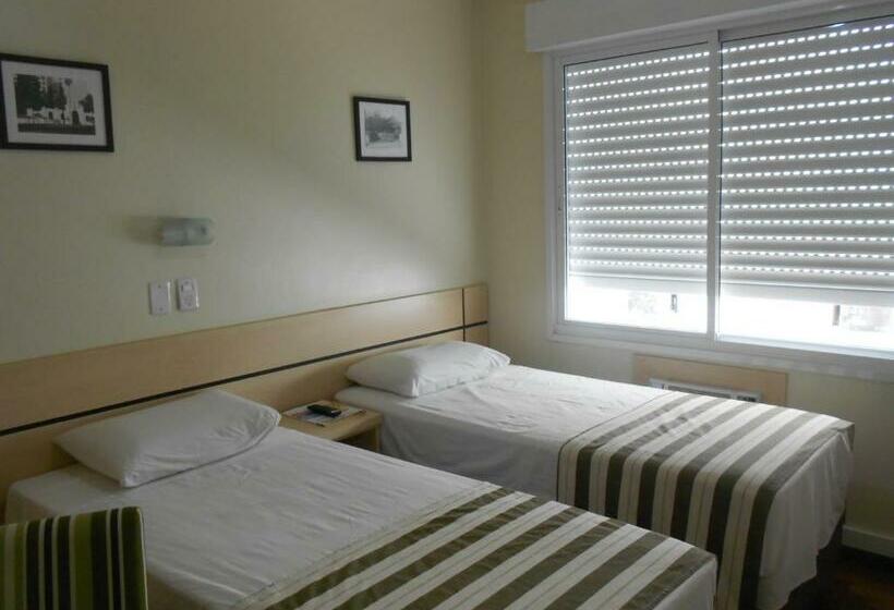 Quarto Estandar, Colossi