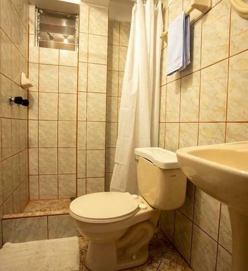 اتاق استاندارد سه نفره, Hostal La Payacha