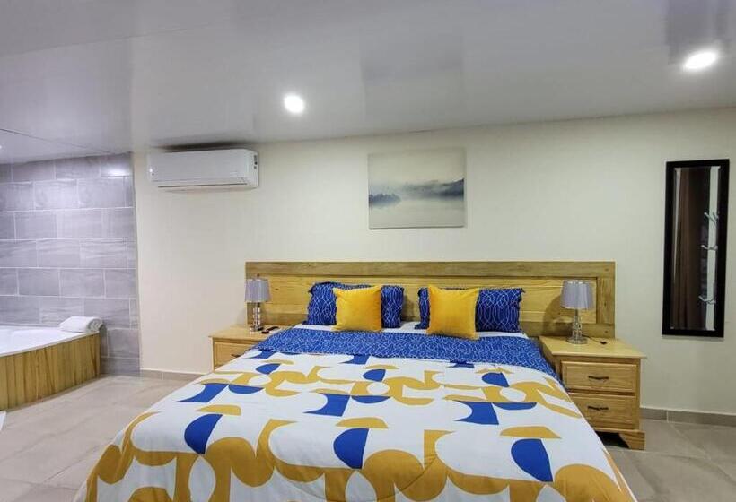 Deluxe Suite King Bed, Sea Breeze Sosua