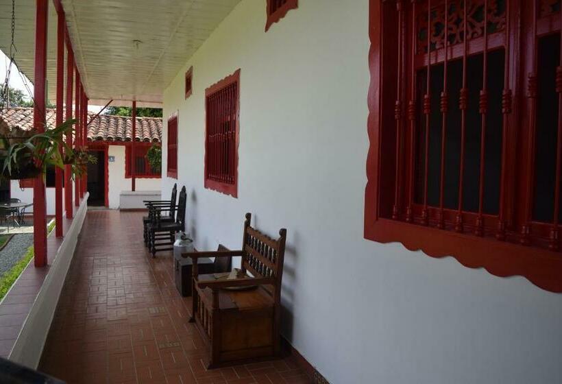 Quarto Quádruplo Estandar, Finca Hotel Santana Campestre Quindio