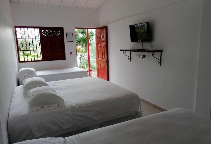 Quarto Quádruplo Estandar, Finca Hotel Santana Campestre Quindio