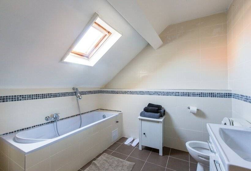 سوییت, Urban Suites Brussels Eu