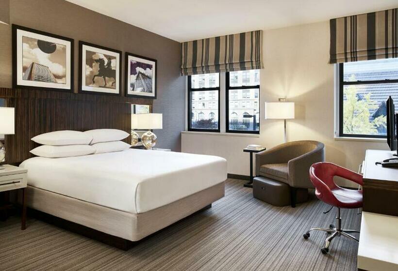 חדר סטנדרט עם מיטת קינג, Sonesta Hotel Baltimore Inner Harbor