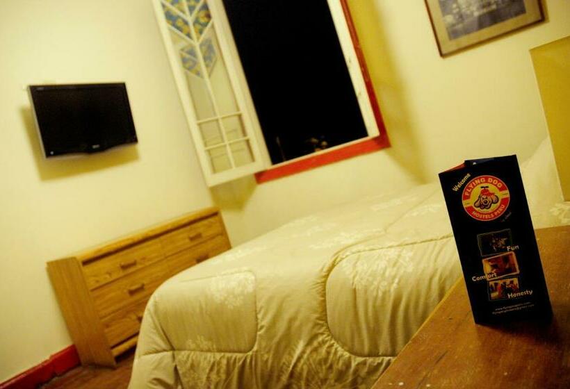 غرفة ديلوكس, Flying Dog Hostel