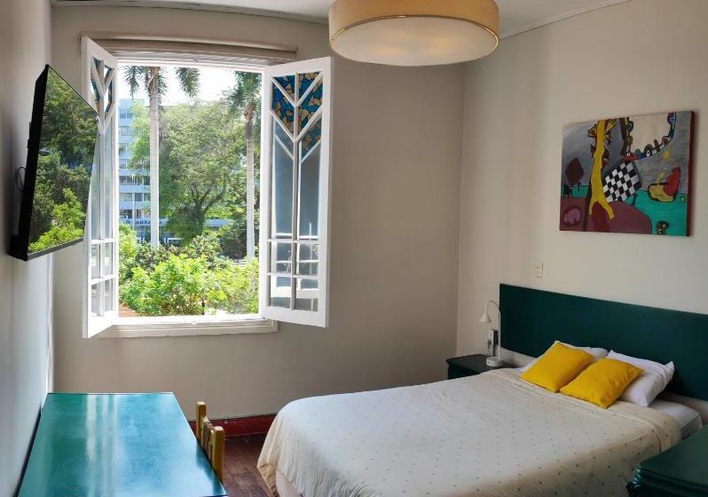 غرفة ديلوكس, Flying Dog Hostel