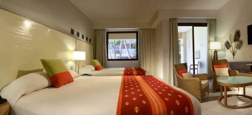 סוויטת ג'וניור דלוקס, Catalonia Punta Cana - All Inclusive