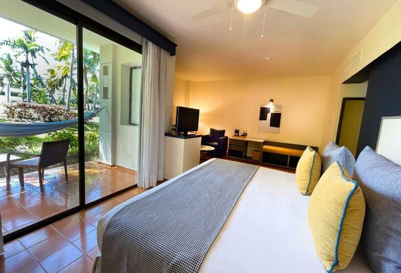 סוויטת ג'וניור פרמיום, Catalonia Punta Cana - All Inclusive