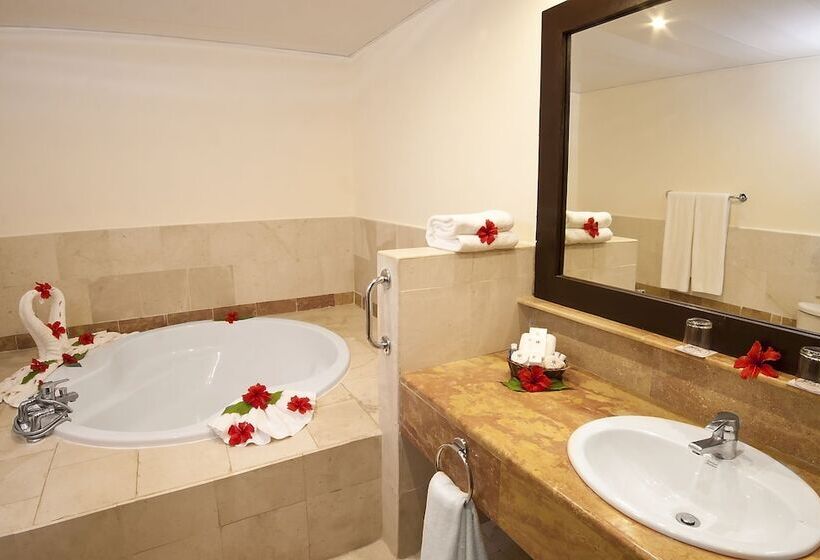 סוויטת ג'וניור, Catalonia Punta Cana - All Inclusive