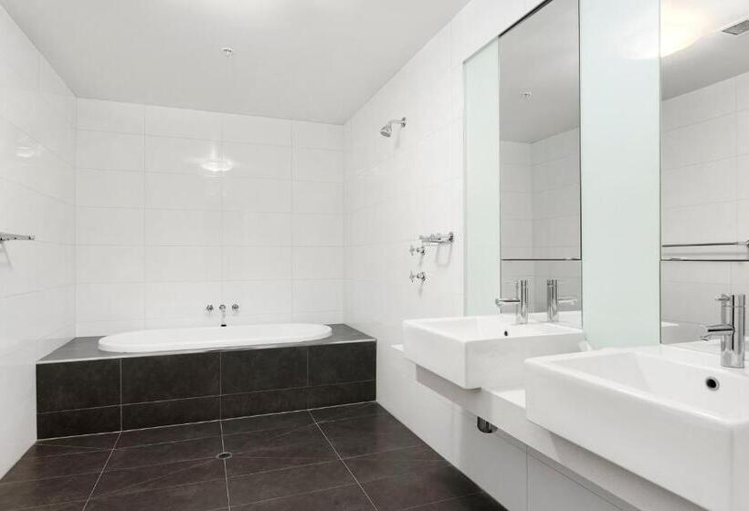 Апартаменты Ejecutiva 3 Спальни, Waterfront Melbourne Apartments