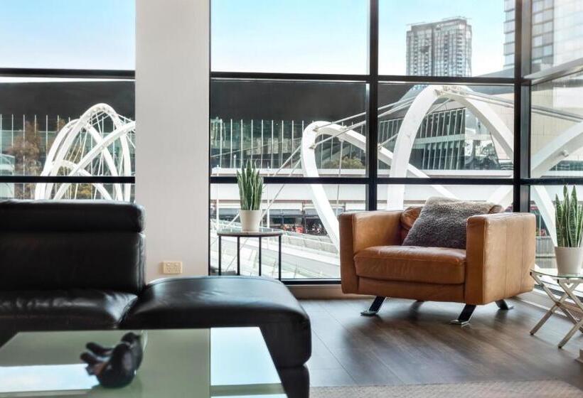 Апартаменты Ejecutiva 3 Спальни, Waterfront Melbourne Apartments