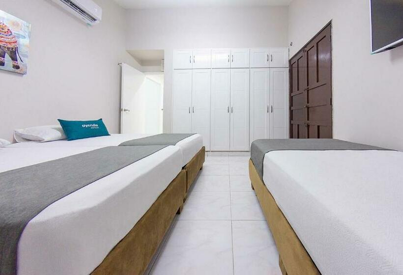 Quarto Quádruplo Estandar, Neos Hotel Cartagena