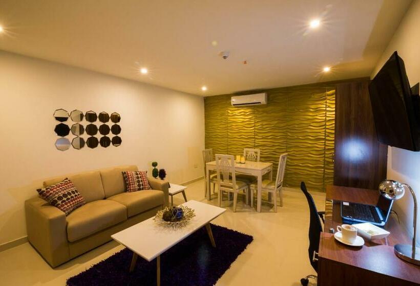 سوئیت با تخت بزرگ, Parque Del Sol