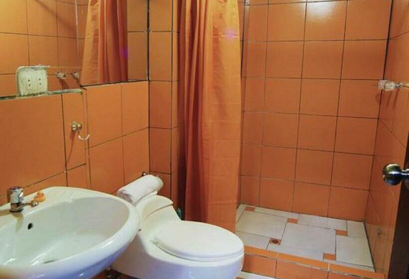 스탠다드 룸, Ukukus Hostel