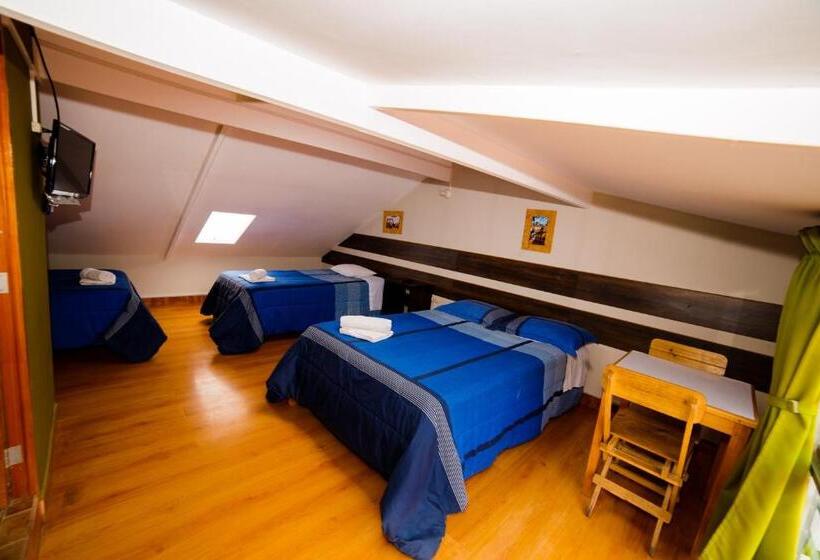 스탠다드 트리플 룸, Ukukus Hostel
