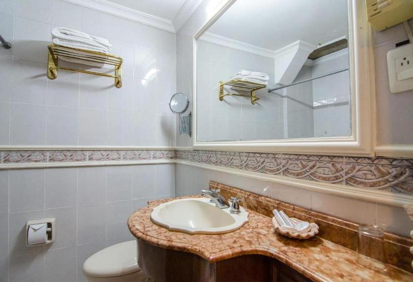 Номер Стандарт Трехместный, Majestic